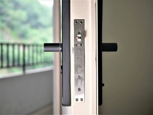 小米智能門鎖pro體驗(yàn),1599帶高清攝像頭 同價位難逢對手